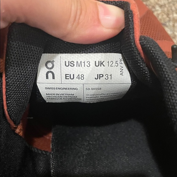 Men’s On Cloud 5 On Running Shoes in Ruby/Rust - Picture 7 of 7